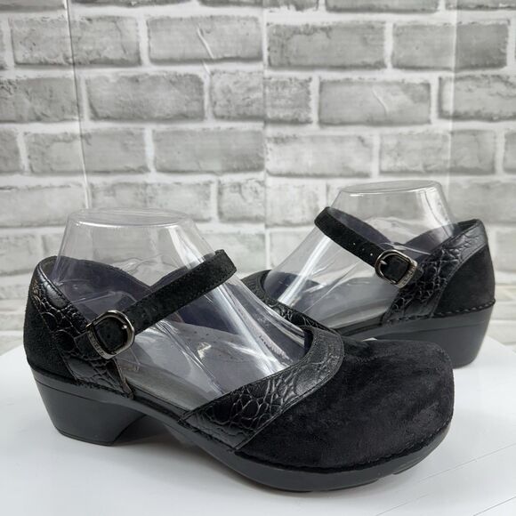 Dansko Sally Women's Size 39 -8.5/9 US Black Suede Leather Mary Jane Clogs - Picture 1 of 13